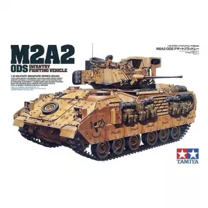 Model Kit Military - 1:35 US M2A2 Bradley Infantry Fighting Vehicle Desert Storm